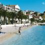 Chorvátsko - hotel Podgorka a pláž nahlad